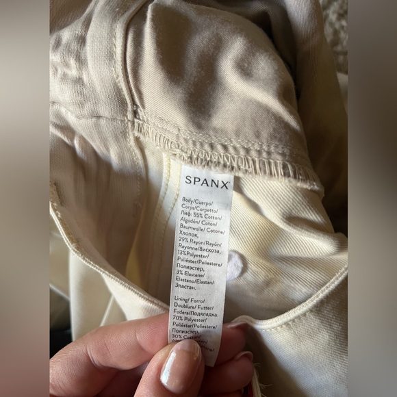 Cropped cargo SPANX pants - Picture 3 of 3